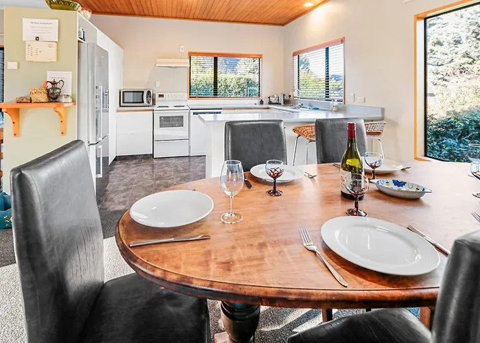 Relax On Rob Roy Wanaka